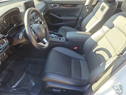 Certified 2023 Honda Civic Touring image 30