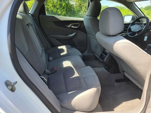 Used 2017 Chevrolet Impala LS FWD image 13