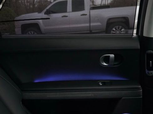 Used 2023 Hyundai Ioniq 5 Limited image 43