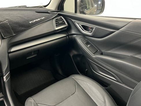 Used 2021 Subaru Forester Limited w/ Popular Package #3 image 12