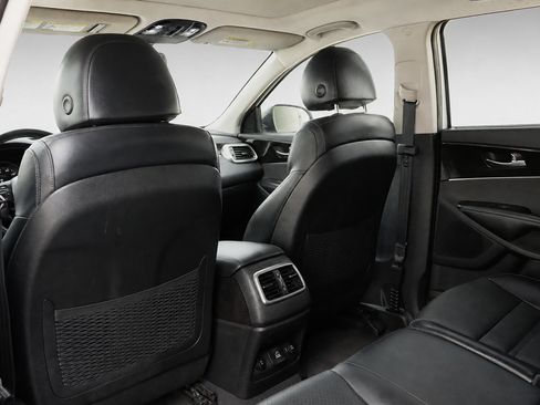 Used 2018 Kia Sorento EX w/ EX Advanced Touring Package FWD image 19