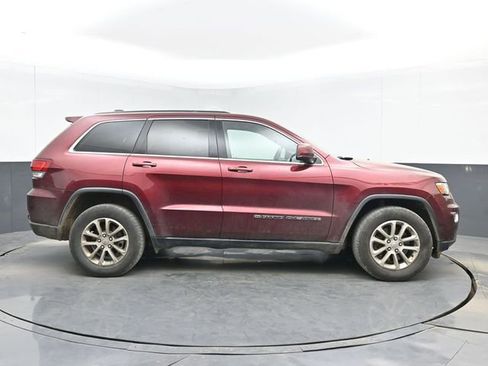 Used 2022 Jeep Grand Cherokee Laredo X image 11
