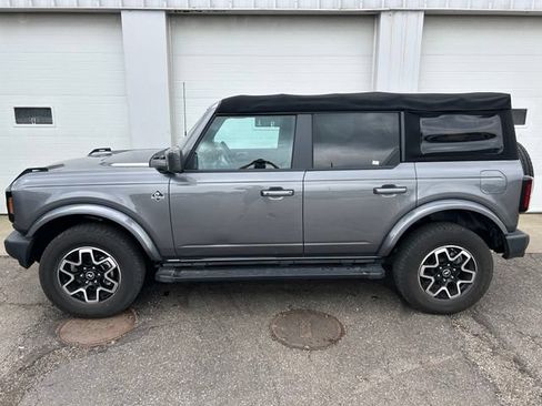 Certified 2022 Ford Bronco Outer Banks AWD/4WD image 3