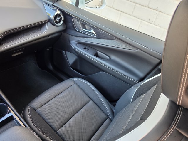 Used 2024 Chevrolet Blazer EV LT AWD/4WD image 34