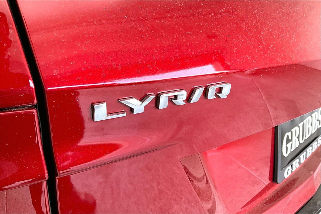 Used 2025 Cadillac Lyriq Sport RWD image 38