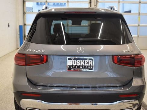 New 2026 Mercedes-Benz GLB 250 4MATIC image 11