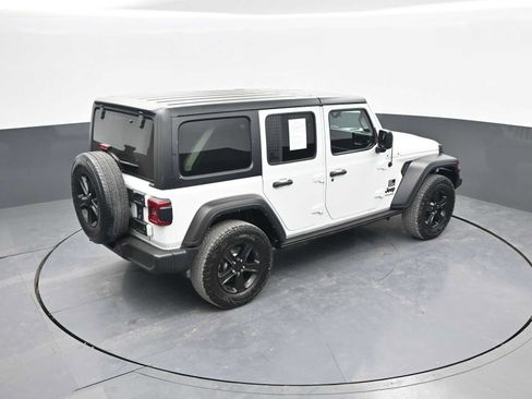Used 2022 Jeep Wrangler Unlimited Sport AWD/4WD image 31