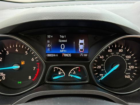 Used 2017 Ford Escape Titanium image 24