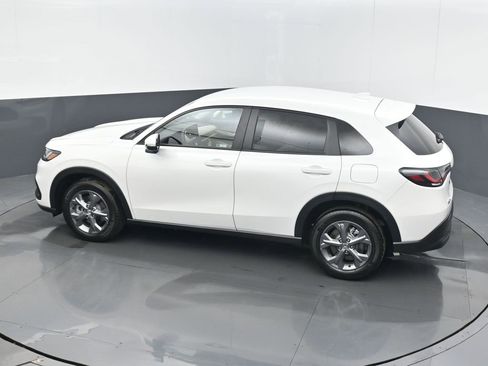 Certified 2026 Honda HR-V LX image 15