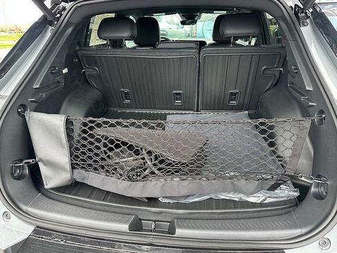 New 2025 Chevrolet Equinox EV LT image 10