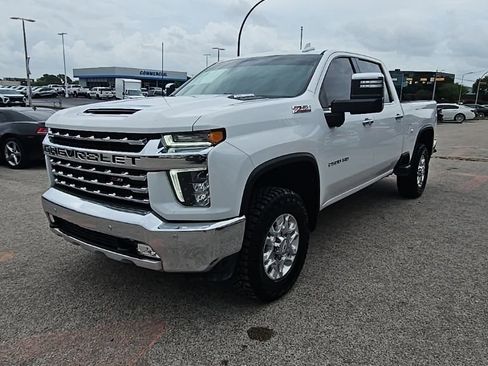 Used 2023 Chevrolet Silverado 2500 LTZ w/ LTZ Plus Package image 3
