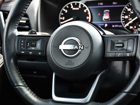 Used 2023 Nissan Rogue SL w/ SL Premium Package FWD image 25