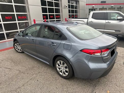 Used 2026 Toyota Corolla LE FWD image 4