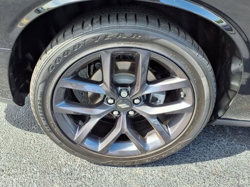 Used 2022 Dodge Challenger R/T w/ Blacktop Package image 7