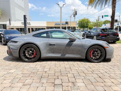 Used 2026 Porsche 911 Carrera 4 GTS AWD/4WD image 10