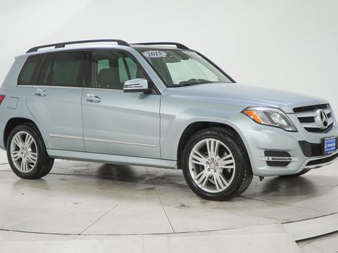 Used 2015 Mercedes-Benz GLK 350 4MATIC image 13