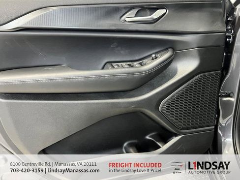 New 2025 Jeep Grand Cherokee Altitude image 29