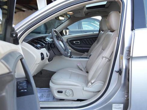 Used 2011 Ford Taurus SEL w/ 201A Rapid Spec Order Code image 12