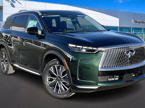 New 2026 INFINITI QX60 Luxe w/ Family Package FWD image 2