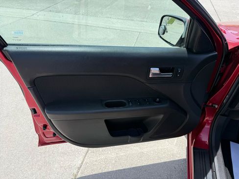 Used 2008 Mercury Milan FWD image 13