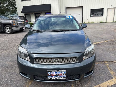 Used 2006 Scion tC FWD image 2