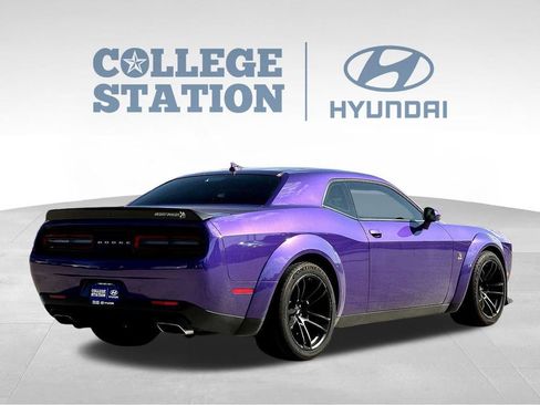 Used 2023 Dodge Challenger R/T Scat Pack RWD image 10