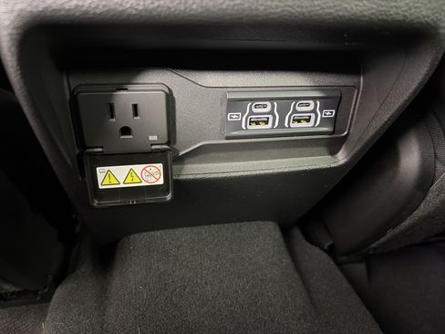 Used 2022 Jeep Grand Cherokee L Summit AWD/4WD image 22