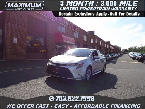 Used 2020 Toyota Corolla LE image 1