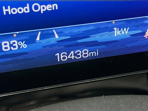 Used 2024 Chevrolet Blazer EV LT image 19