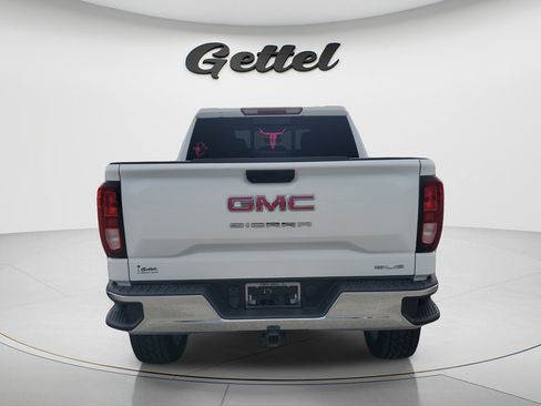 Used 2023 GMC Sierra 1500 SLE w/ Preferred Package AWD/4WD image 4