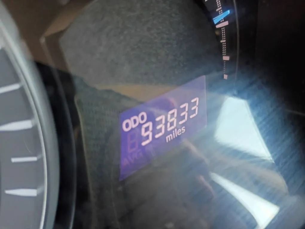 Used 2015 Toyota Camry LE FWD image 19