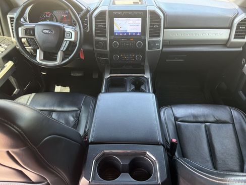 Used 2020 Ford F250 Lariat w/ Lariat Value Package AWD/4WD image 16