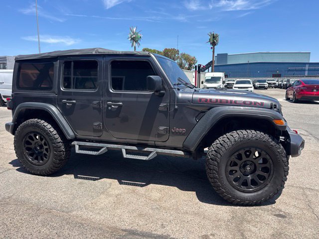 Used 2022 Jeep Wrangler Unlimited Rubicon w/ LED Lighting Group AWD/4WD image 4