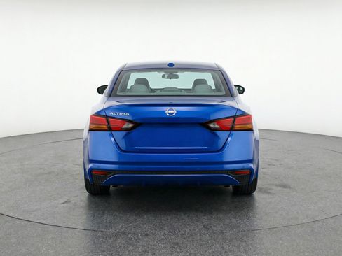 Used 2025 Nissan Altima 2.5 SV image 7