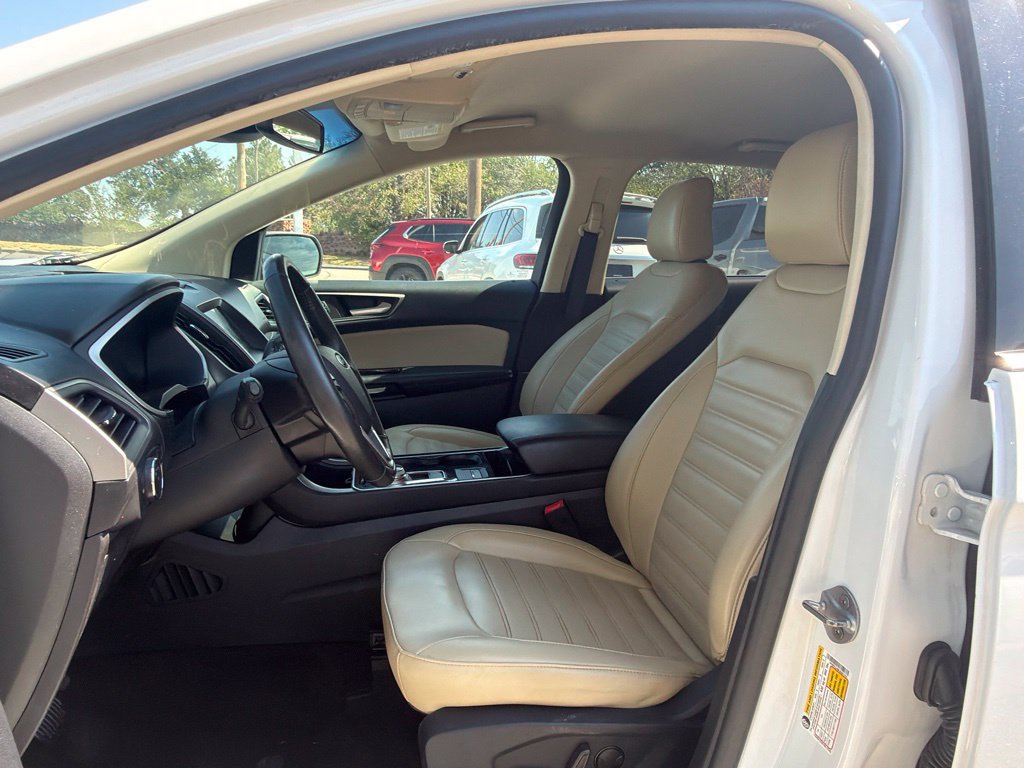 Used 2020 Ford Edge SEL w/ Convenience Package FWD image 7