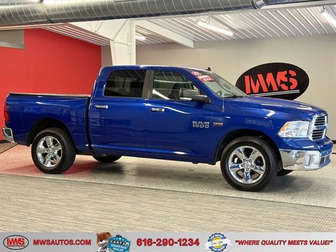 Used 2017 RAM 1500 Big Horn AWD/4WD image 1