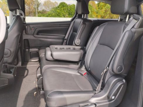 Certified 2024 Honda Odyssey Touring image 29