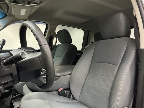 Used 2015 RAM 2500 SLT AWD/4WD image 9