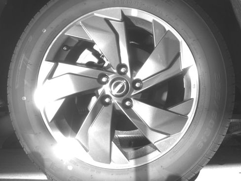 Used 2025 Nissan Rogue SV FWD image 15