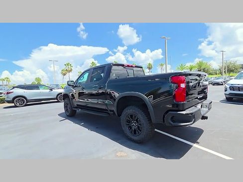 New 2026 Chevrolet Silverado 1500 ZR2 w/ Dark Appearance Package AWD/4WD image 24