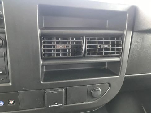 Used 2020 Chevrolet Express 2500 LS image 18