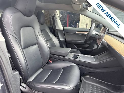 Used 2023 Tesla Model 3 Performance AWD/4WD image 9