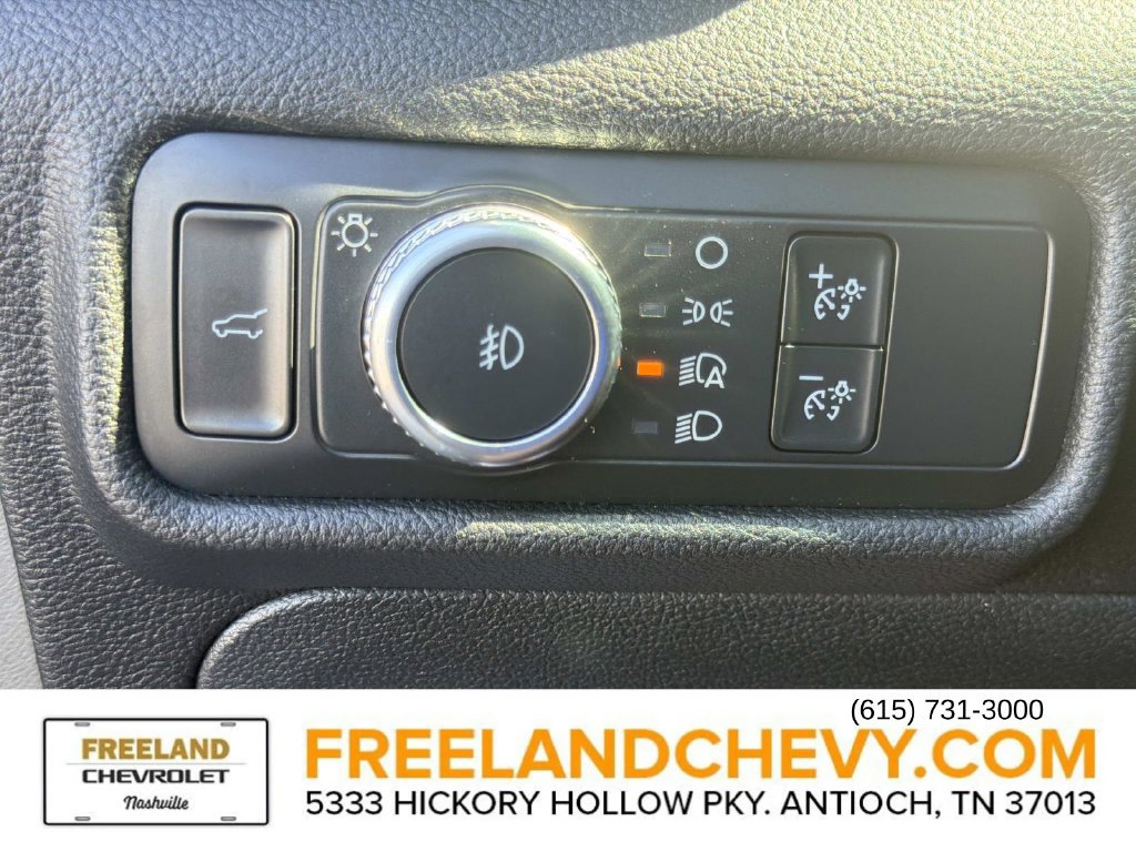 Used 2021 Ford Explorer XLT w/ Equipment Group 202A AWD/4WD image 40