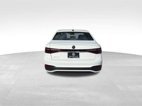 New 2026 Volkswagen Jetta Sport FWD image 4
