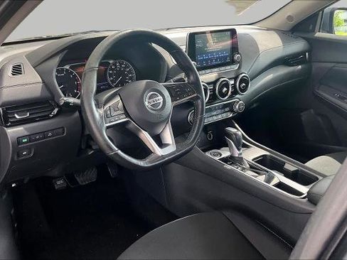Certified 2022 Nissan Sentra SV w/ All-Weather Package FWD image 17