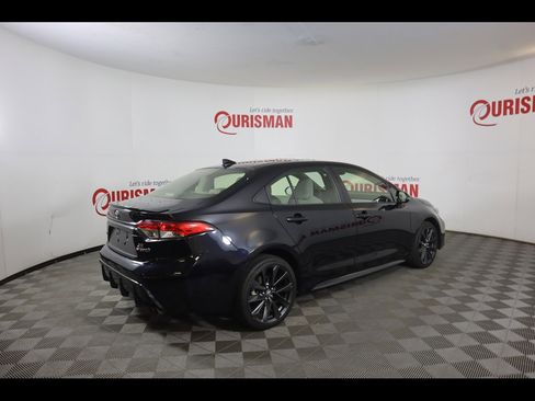 Used 2023 Toyota Corolla SE FWD image 14