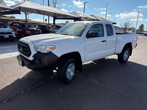Used 2023 Toyota Tacoma SR image 3