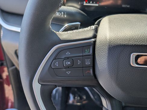 Used 2024 Jeep Grand Cherokee L Laredo image 23