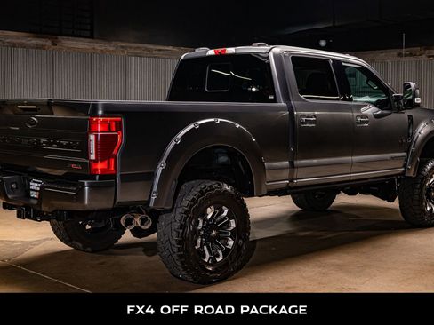 Used 2020 Ford F250 Lariat image 9