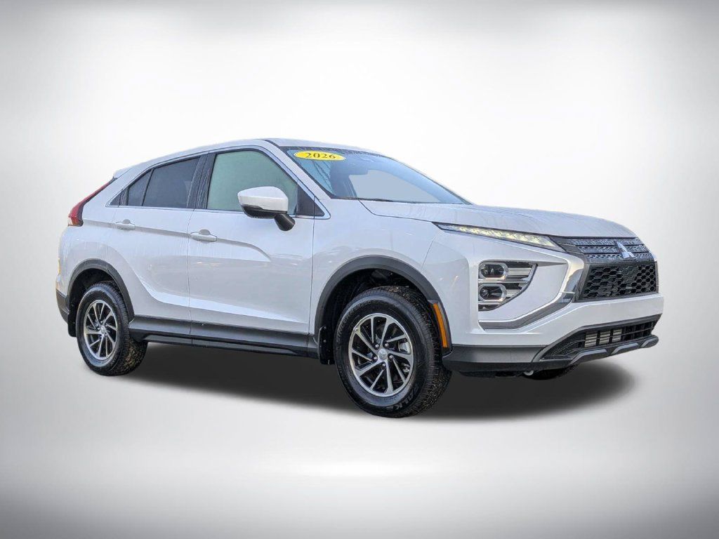 Used 2026 Mitsubishi Eclipse Cross ES AWD/4WD image 2